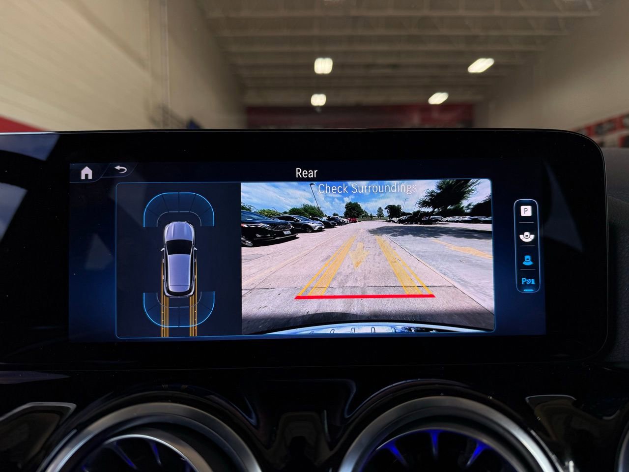 Used 2025 Mercedes-Benz GLA 250 image 36