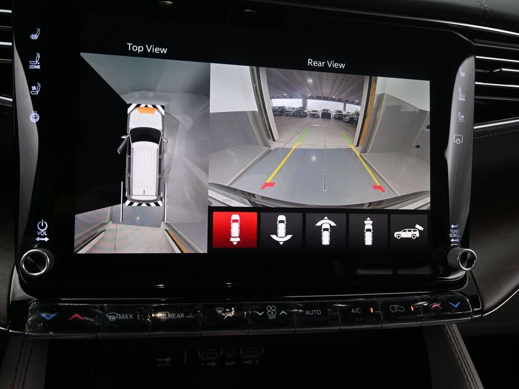 Used 2024 Jeep Grand Wagoneer L 4WD image 23