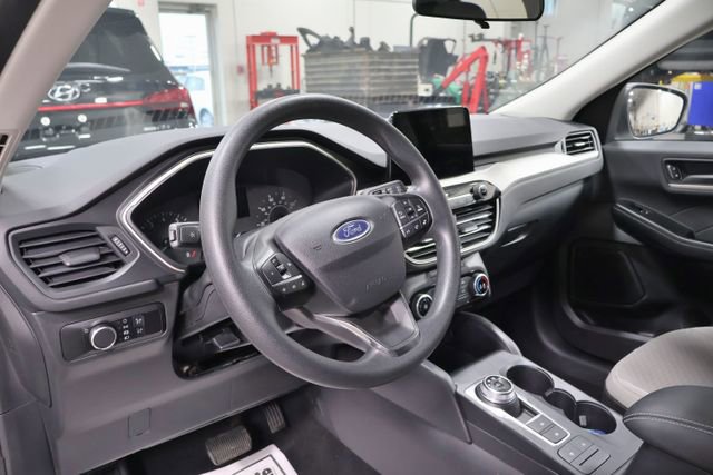 Used 2022 Ford Escape SE AWD/4WD image 8