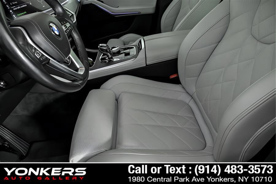 Used 2023 BMW X5 xDrive40i w/ Premium Package image 8