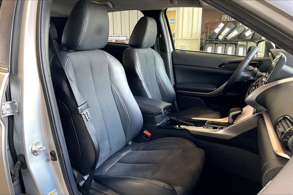Used 2022 Mitsubishi Eclipse Cross SE image 22