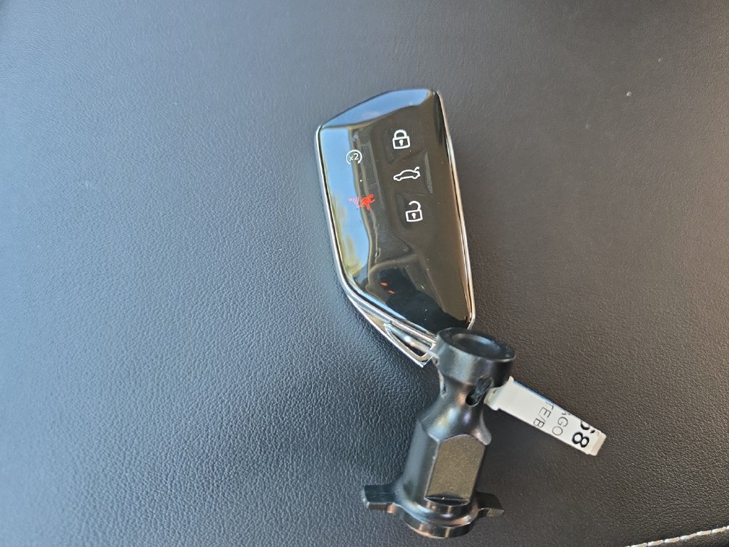 Used 2024 Volkswagen Atlas SE FWD image 33