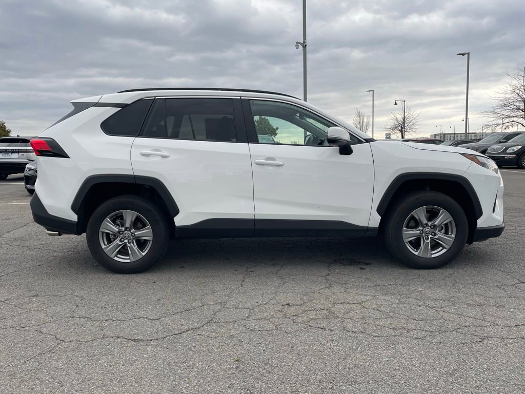 Used 2025 Toyota RAV4 XLE image 10