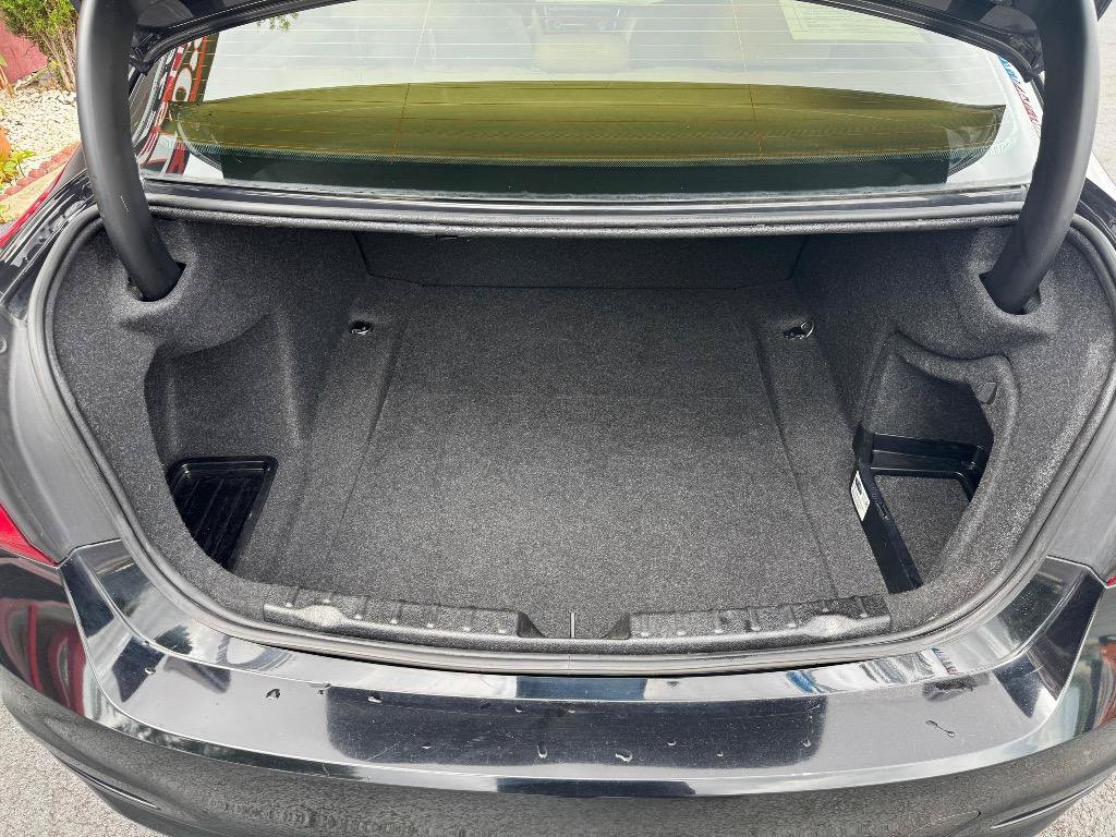Used 2016 BMW 320i Sedan RWD image 21