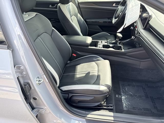 Used 2025 Kia K5 GT-Line AWD/4WD image 9