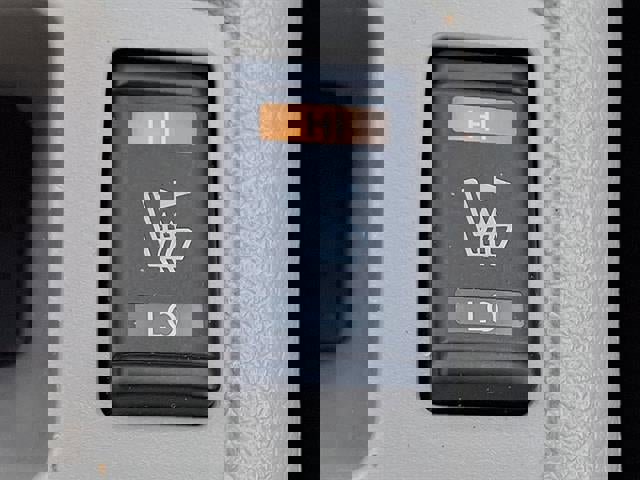 Used 2022 Nissan Rogue Sport SV w/ Technology Package image 23