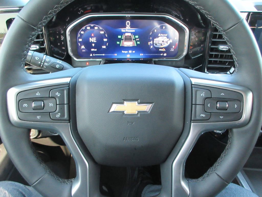 Used 2026 Chevrolet Silverado 2500 LT w/ Z71 Chrome Sport Edition image 28