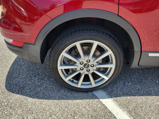 Certified 2019 Lincoln MKC Reserve FWD image 11