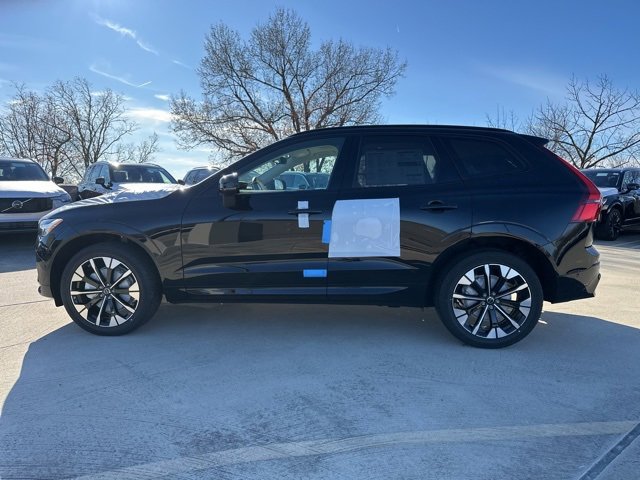 New 2026 Volvo XC60 B5 Ultra w/ Climate Package image 4