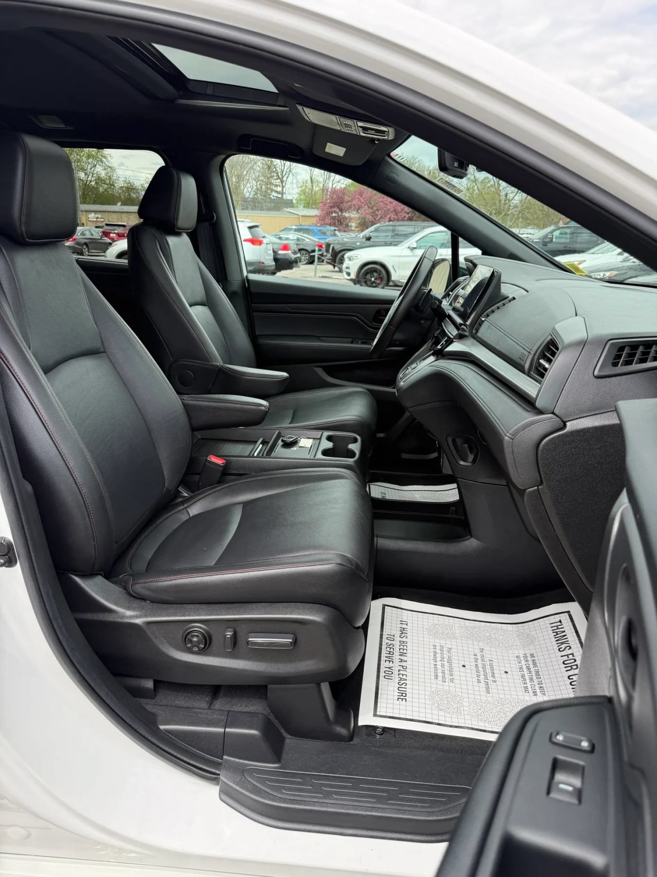 Used 2025 Honda Odyssey Sport-L image 19