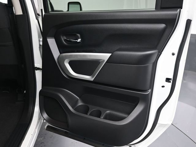 Used 2024 Nissan Titan SV w/ SV Convenience Package image 13