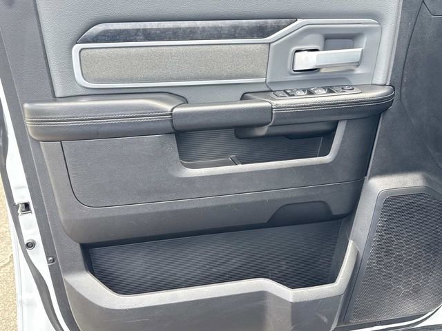 Used 2022 RAM 2500 Big Horn AWD/4WD image 26