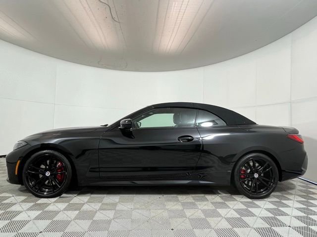 Used 2023 BMW 440i xDrive Convertible w/ Premium Package image 13