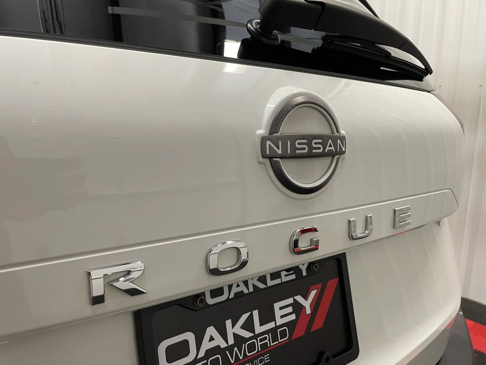 Used 2023 Nissan Rogue S FWD image 13
