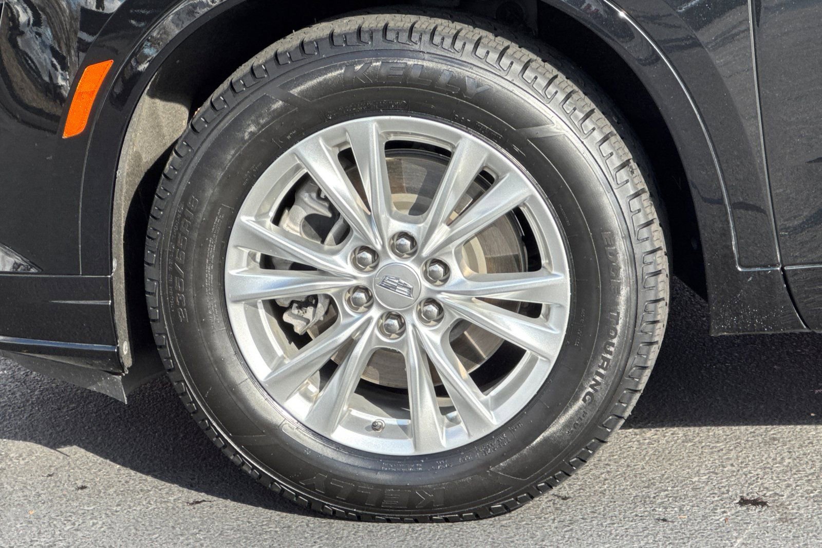 Used 2022 Cadillac XT6 Luxury image 33