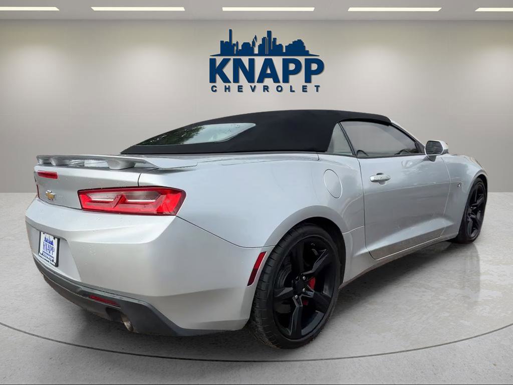 Used 2017 Chevrolet Camaro SS RWD image 5