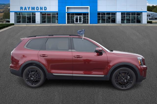 Used 2023 Kia Telluride EX X-Line AWD/4WD image 2
