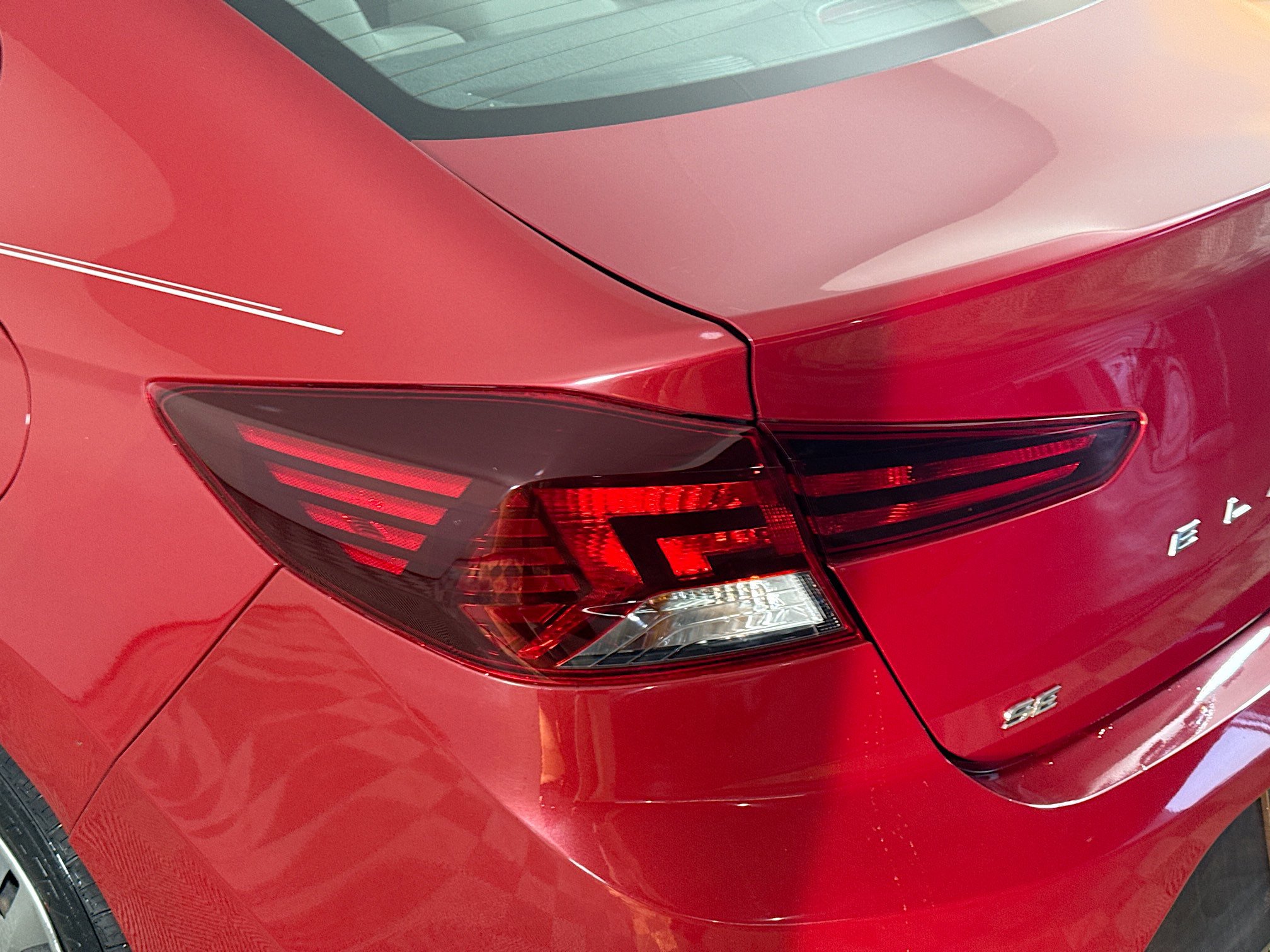 Used 2020 Hyundai Elantra SE image 35