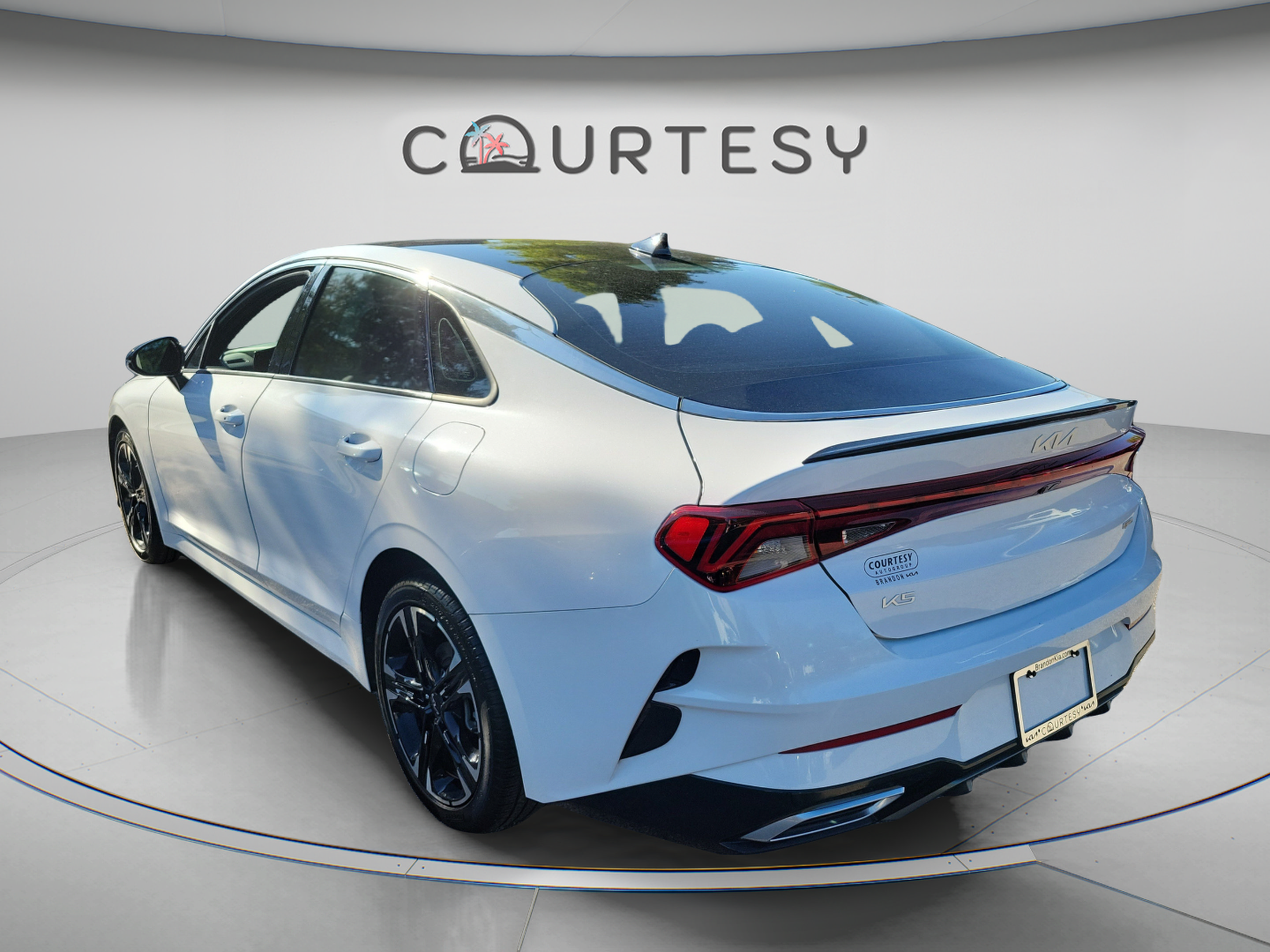 Certified 2023 Kia K5 GT-Line FWD image 2