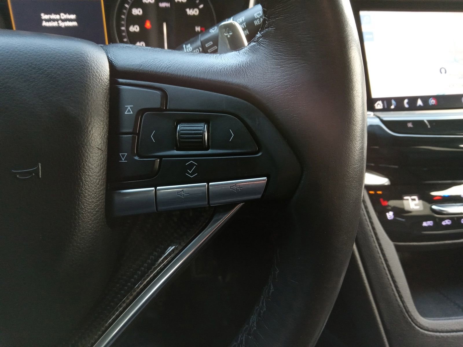 Used 2023 Cadillac XT6 Sport w/ Technology Package AWD/4WD image 22