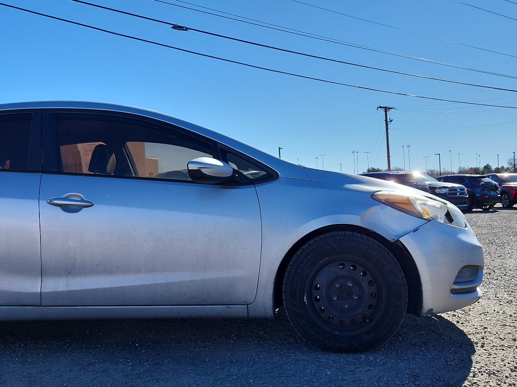Used 2015 Kia Forte LX image 4