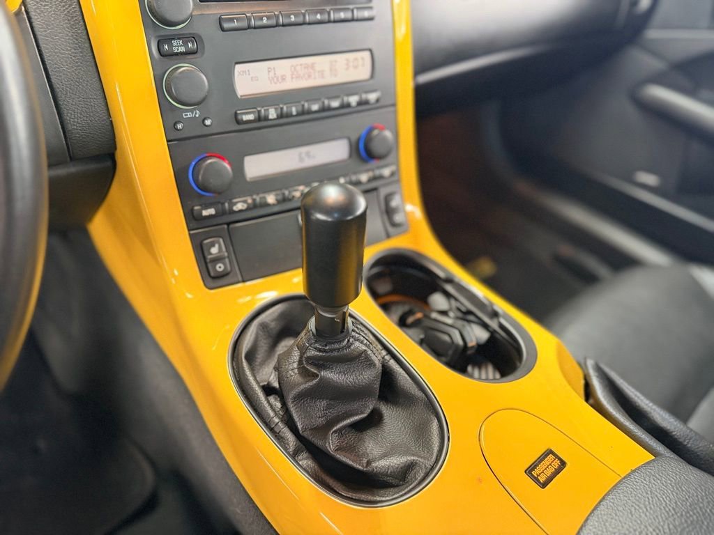 Used 2005 Chevrolet Corvette Coupe w/ Preferred Equipment Group image 27