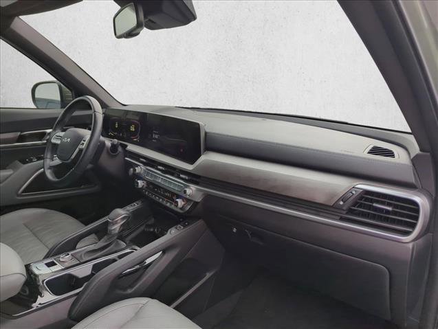 Used 2023 Kia Telluride EX X-Line image 24