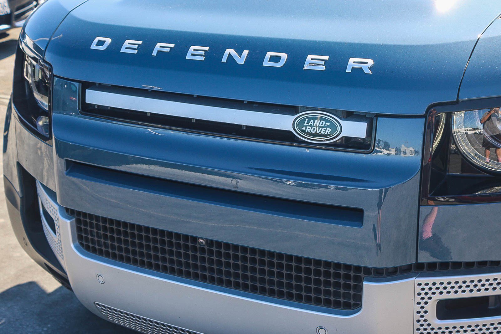 Used 2023 Land Rover Defender 110 S AWD/4WD image 6