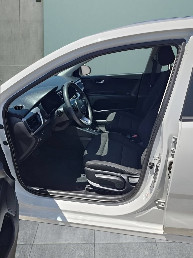 Used 2023 Kia Rio LX FWD image 13