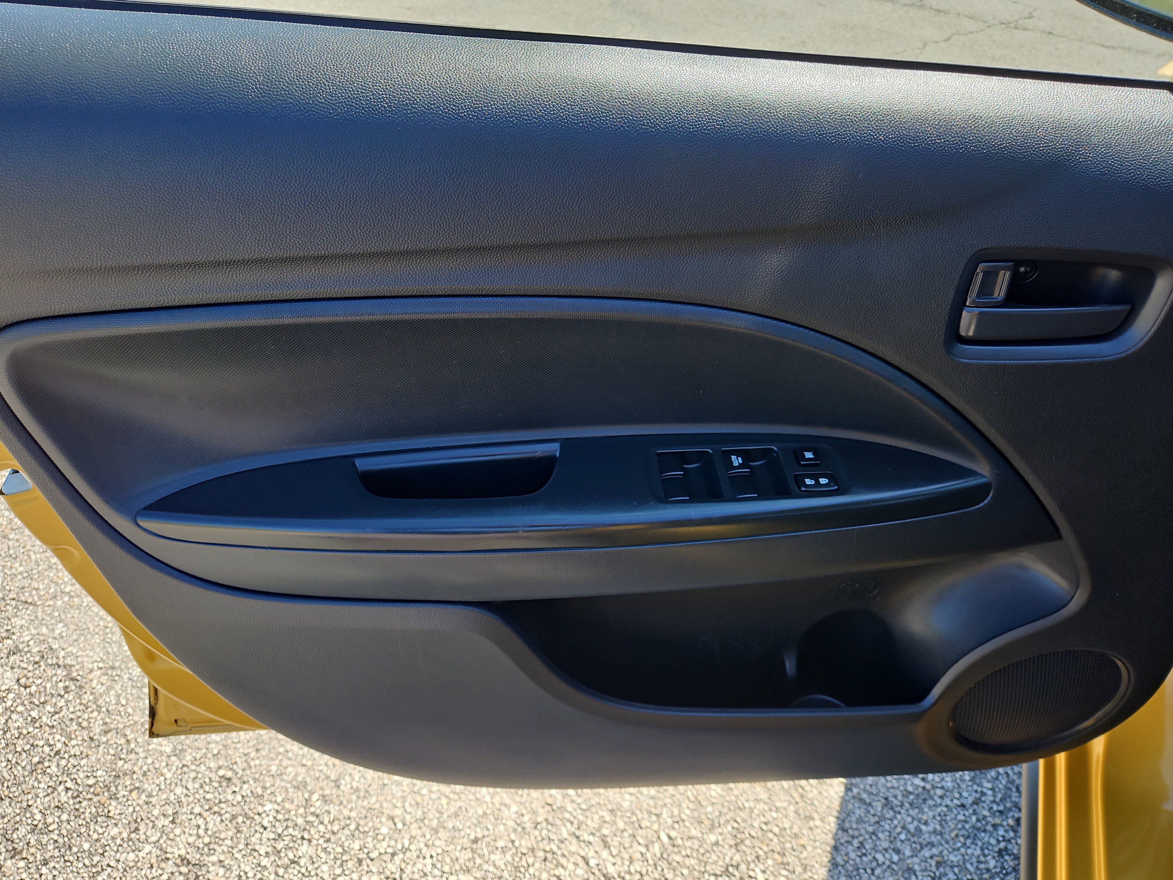 Used 2023 Mitsubishi Mirage ES image 13