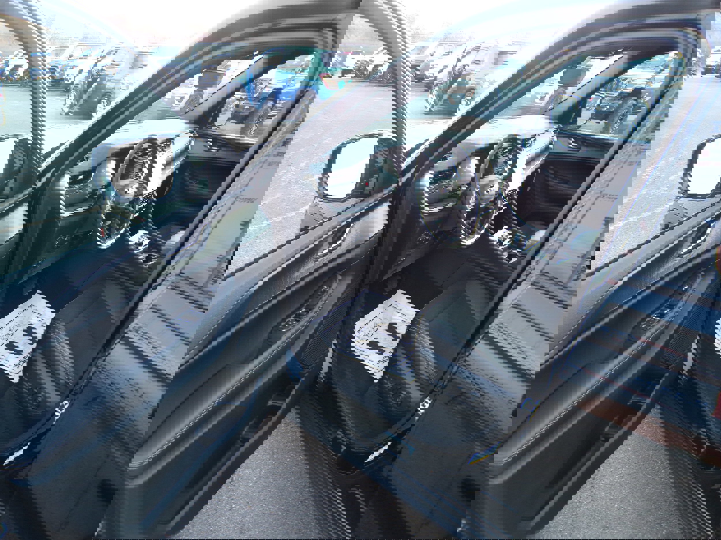 New 2025 Jeep Grand Cherokee L Altitude image 12