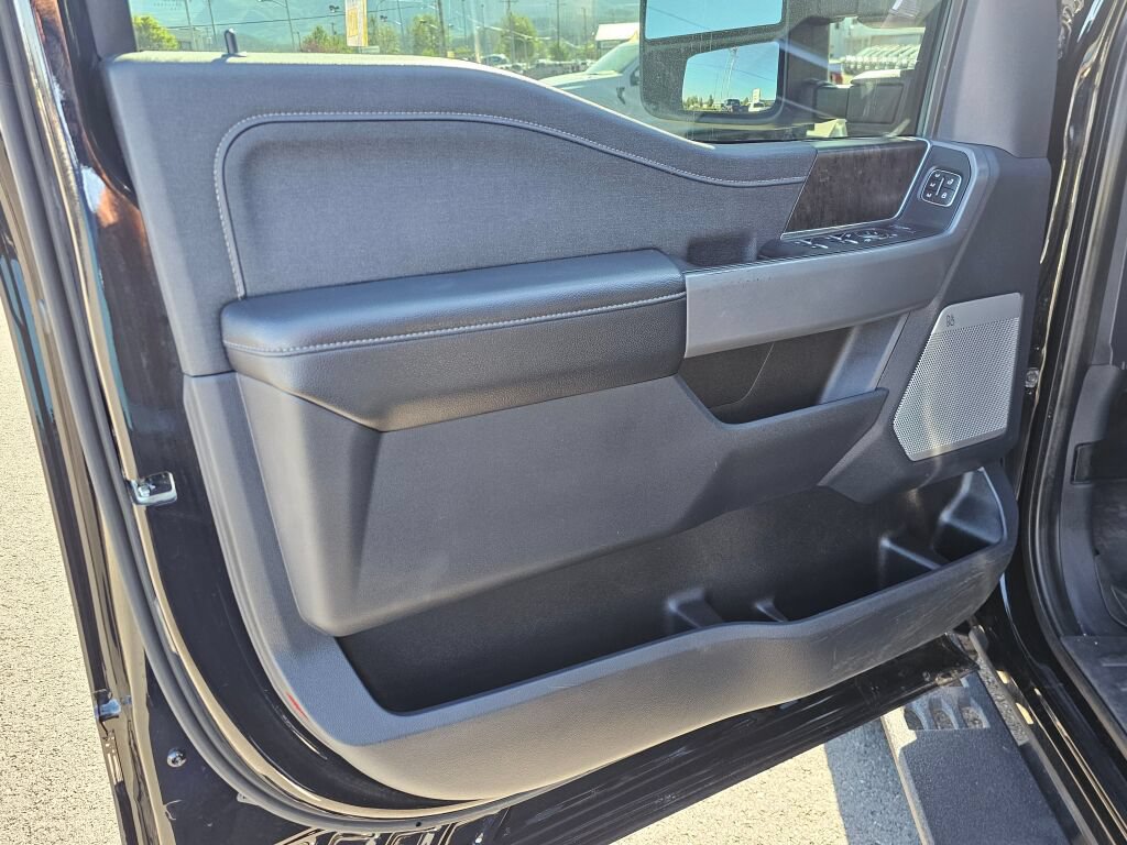 Certified 2023 Ford F350 Lariat w/ Lariat Ultimate Package AWD/4WD image 16