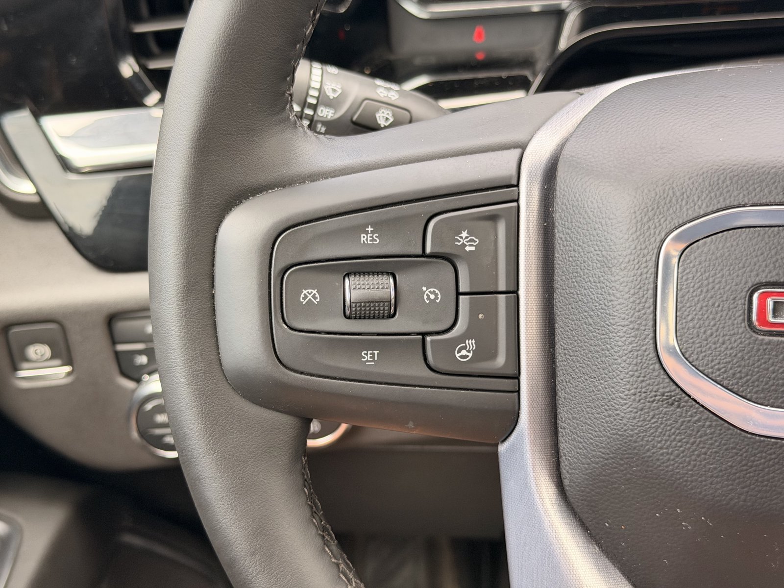 Used 2024 GMC Sierra 1500 Elevation AWD/4WD image 19