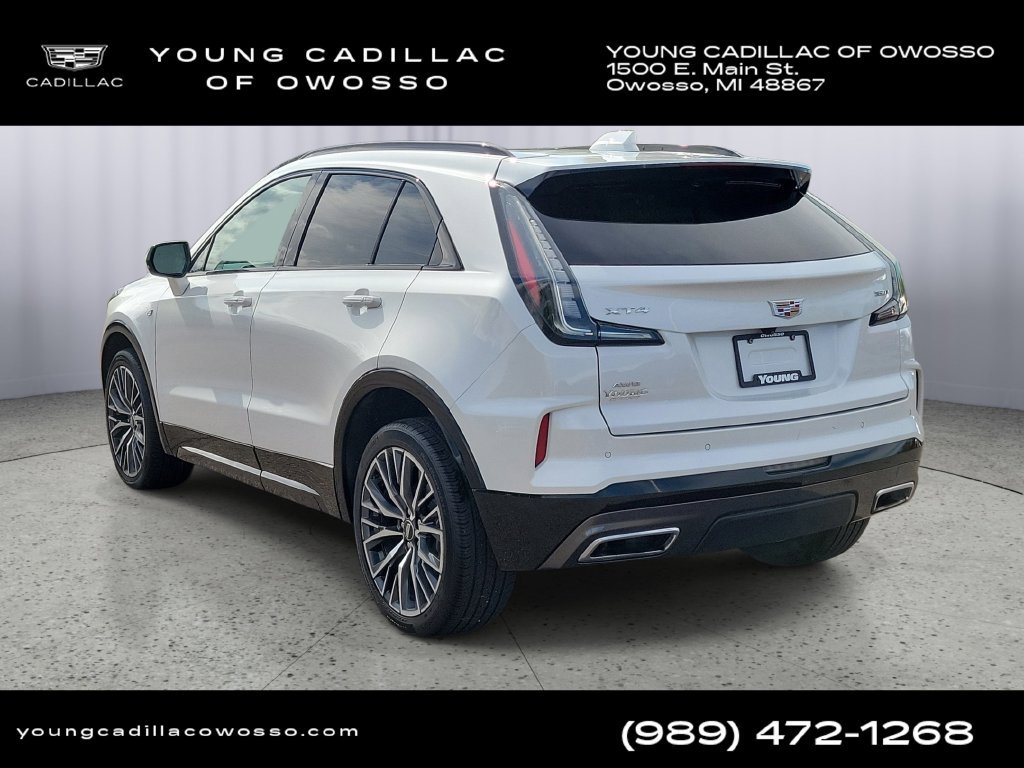 Used 2024 Cadillac XT4 Sport AWD/4WD image 4