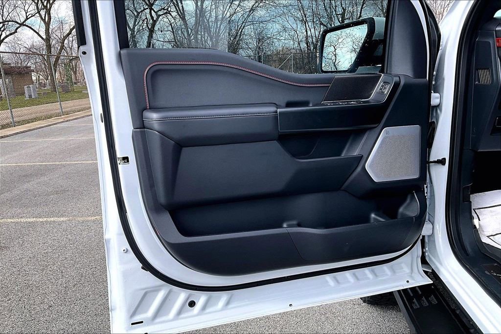 Used 2025 Ford F150 Raptor image 22