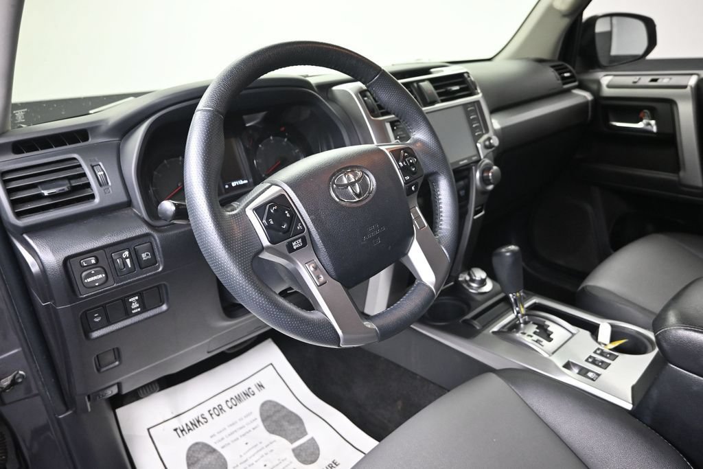 Used 2021 Toyota 4Runner SR5 Premium w/ Moonroof Package AWD/4WD image 14