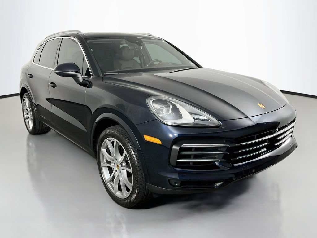 Used 2023 Porsche Cayenne S AWD/4WD image 3