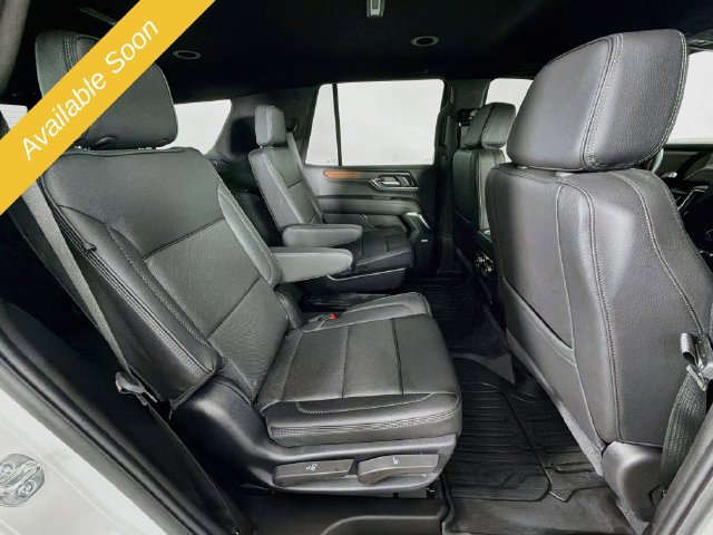 Used 2025 GMC Yukon Denali AWD/4WD image 28