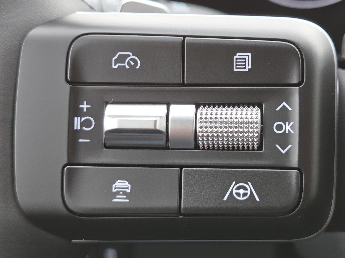 New 2027 Hyundai Santa Fe SE FWD image 30