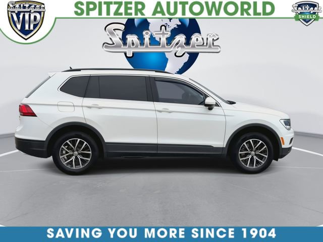 Used 2019 Volkswagen Tiguan SE w/ Panoramic Sunroof Package image 10