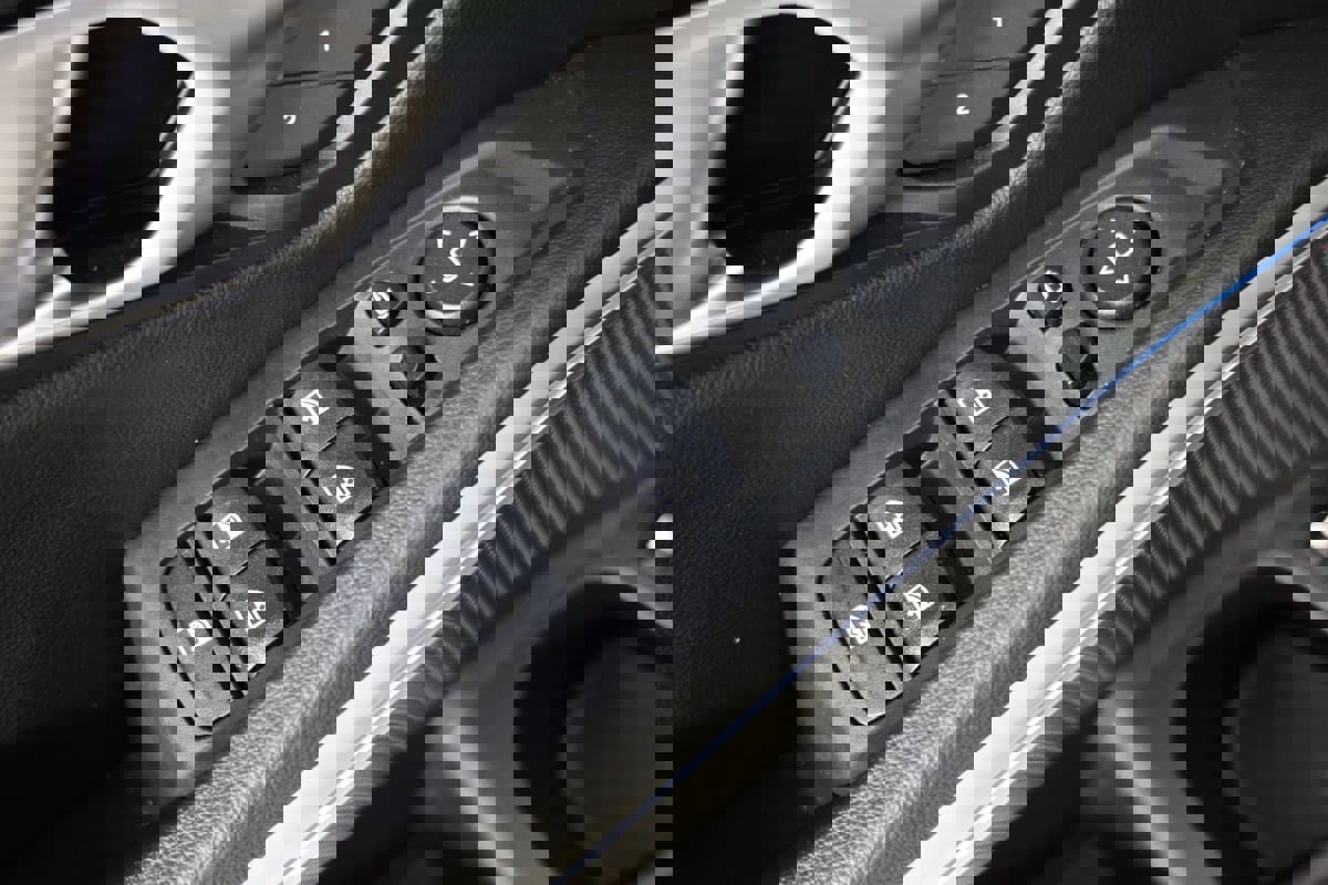 Used 2023 BMW 330e w/ M Sport Package image 23