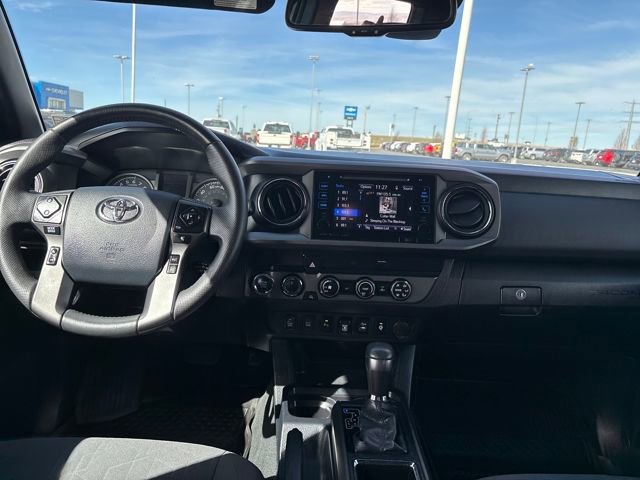 Used 2019 Toyota Tacoma TRD Off-Road w/ Technology Package image 12