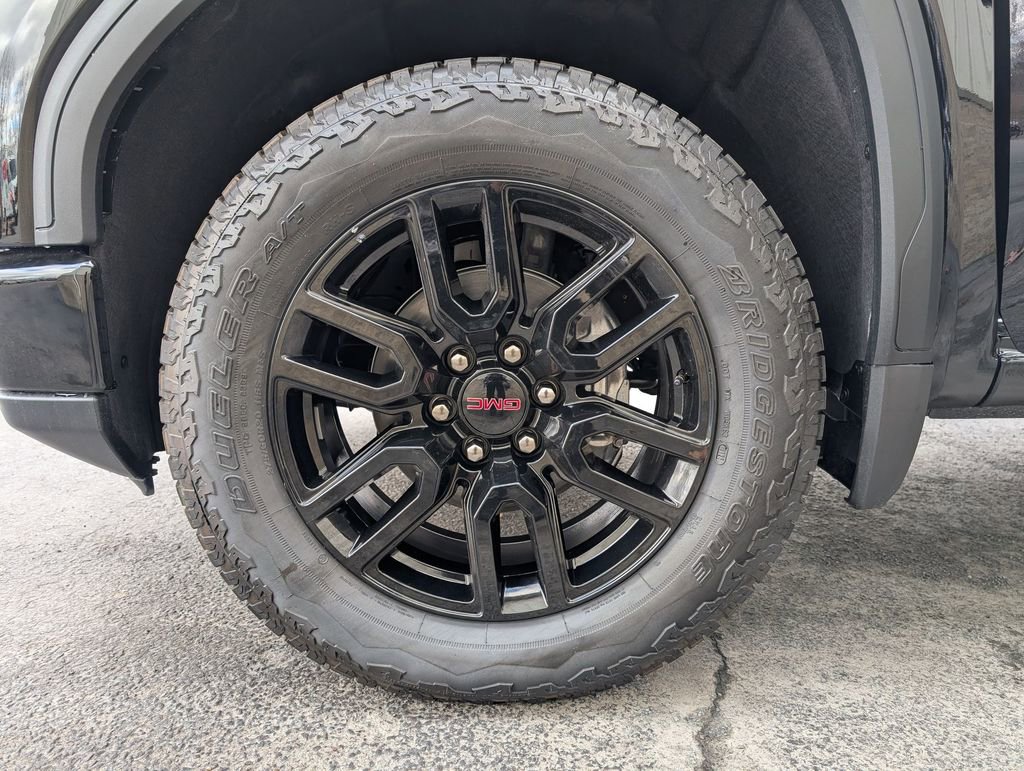New 2026 GMC Sierra 1500 Elevation image 7