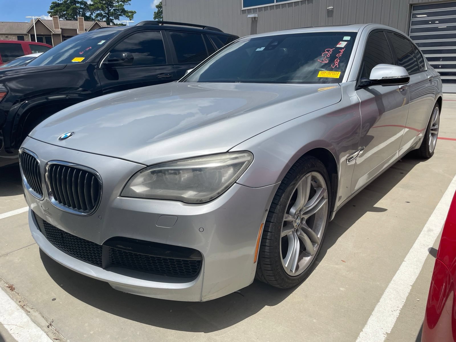 Used 2015 BMW 750Li RWD image 1