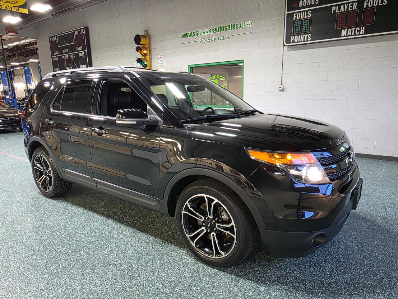 Used 2015 Ford Explorer Sport w/ Equipment Group 401A AWD/4WD image 4