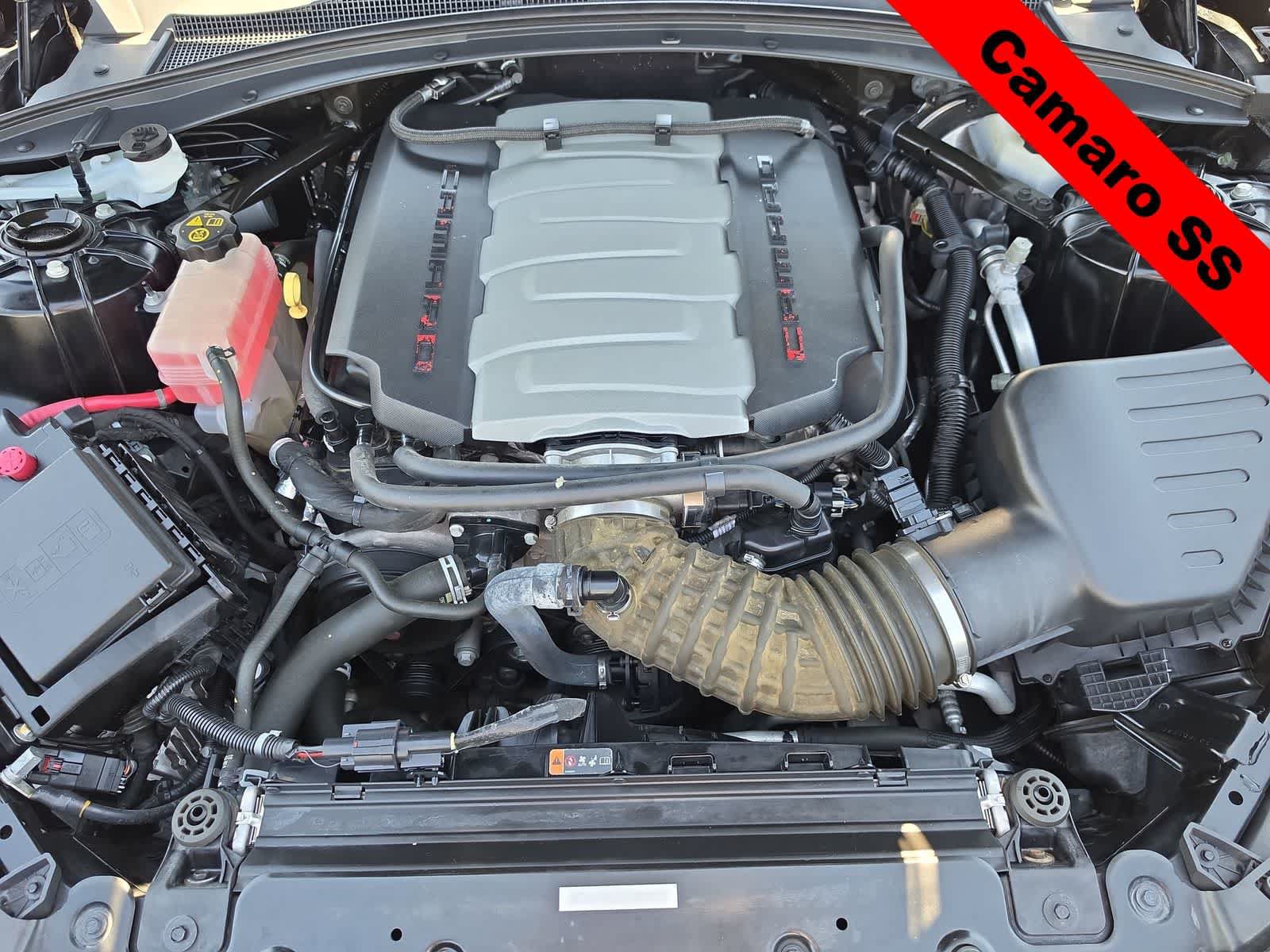 Used 2018 Chevrolet Camaro SS w/ Redline Edition RWD image 13