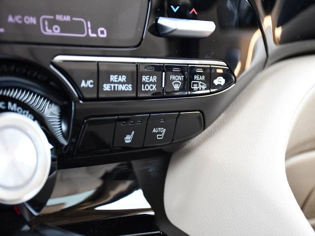 Certified 2026 Acura MDX SH-AWD image 13