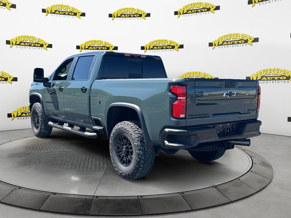 Used 2026 Chevrolet Silverado 2500 ZR2 AWD/4WD image 3