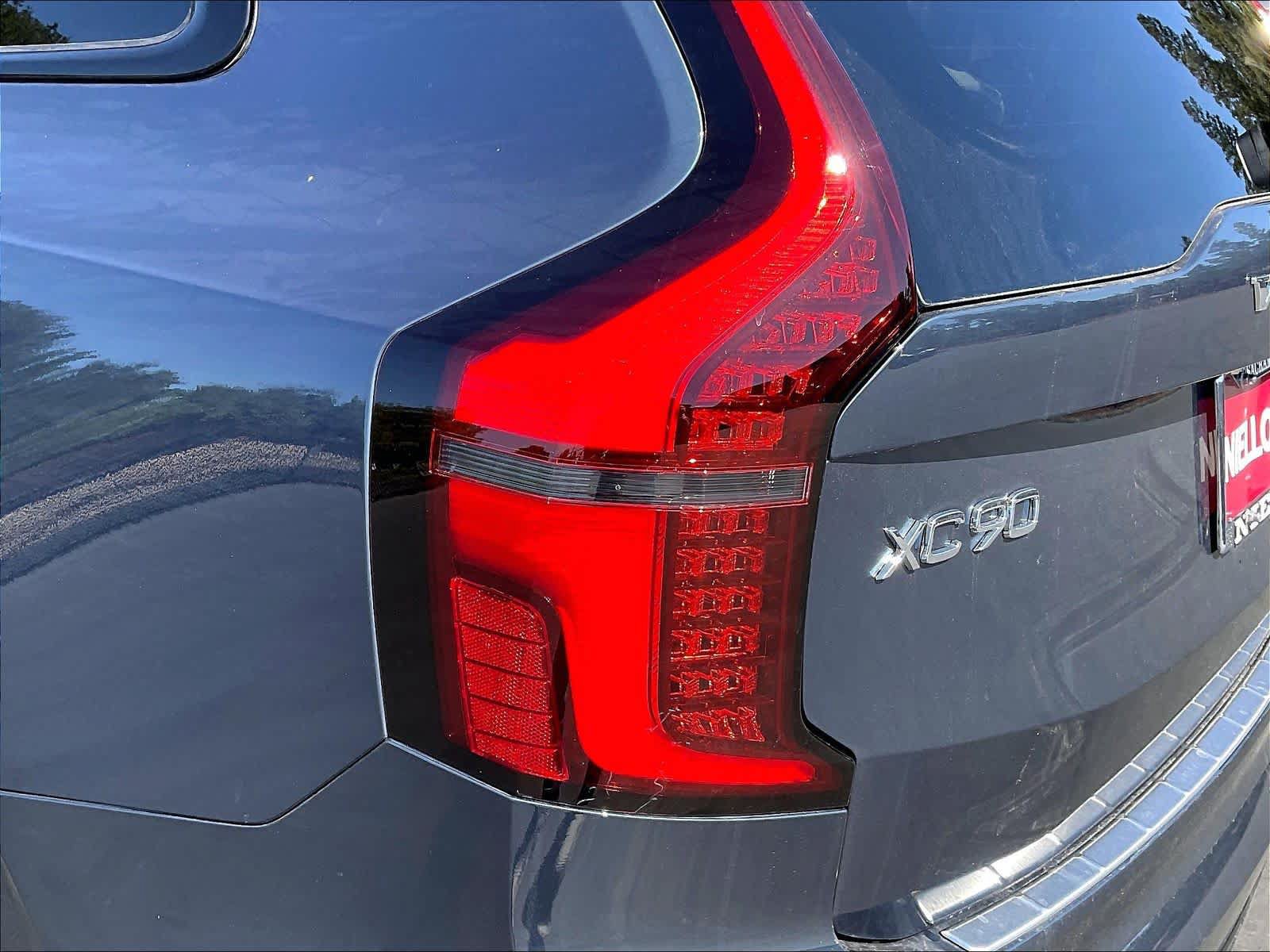 New 2027 Volvo XC90 T8 Ultra AWD/4WD image 25