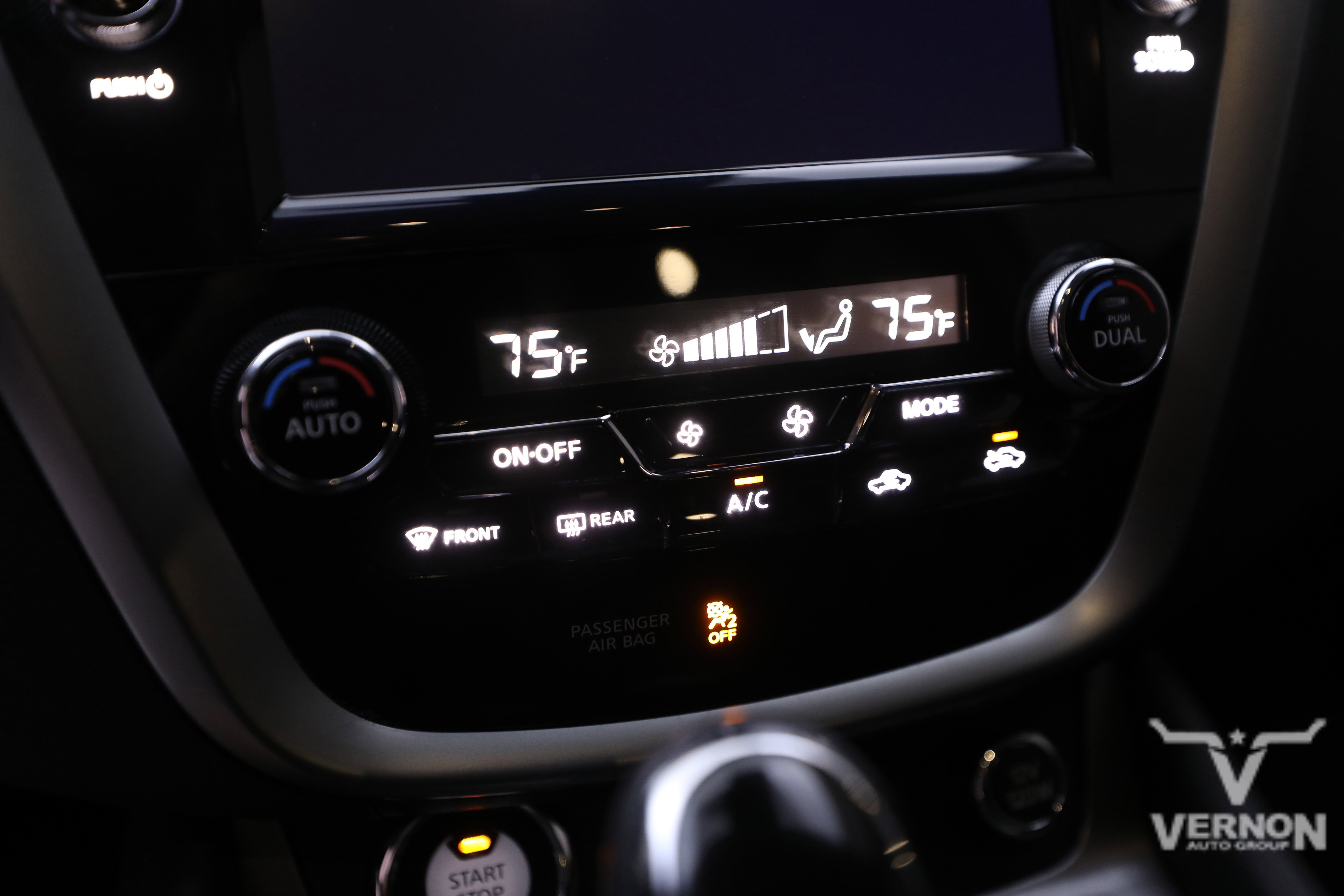 Used 2023 Nissan Murano SV w/ SV Midnight Edition Package image 23